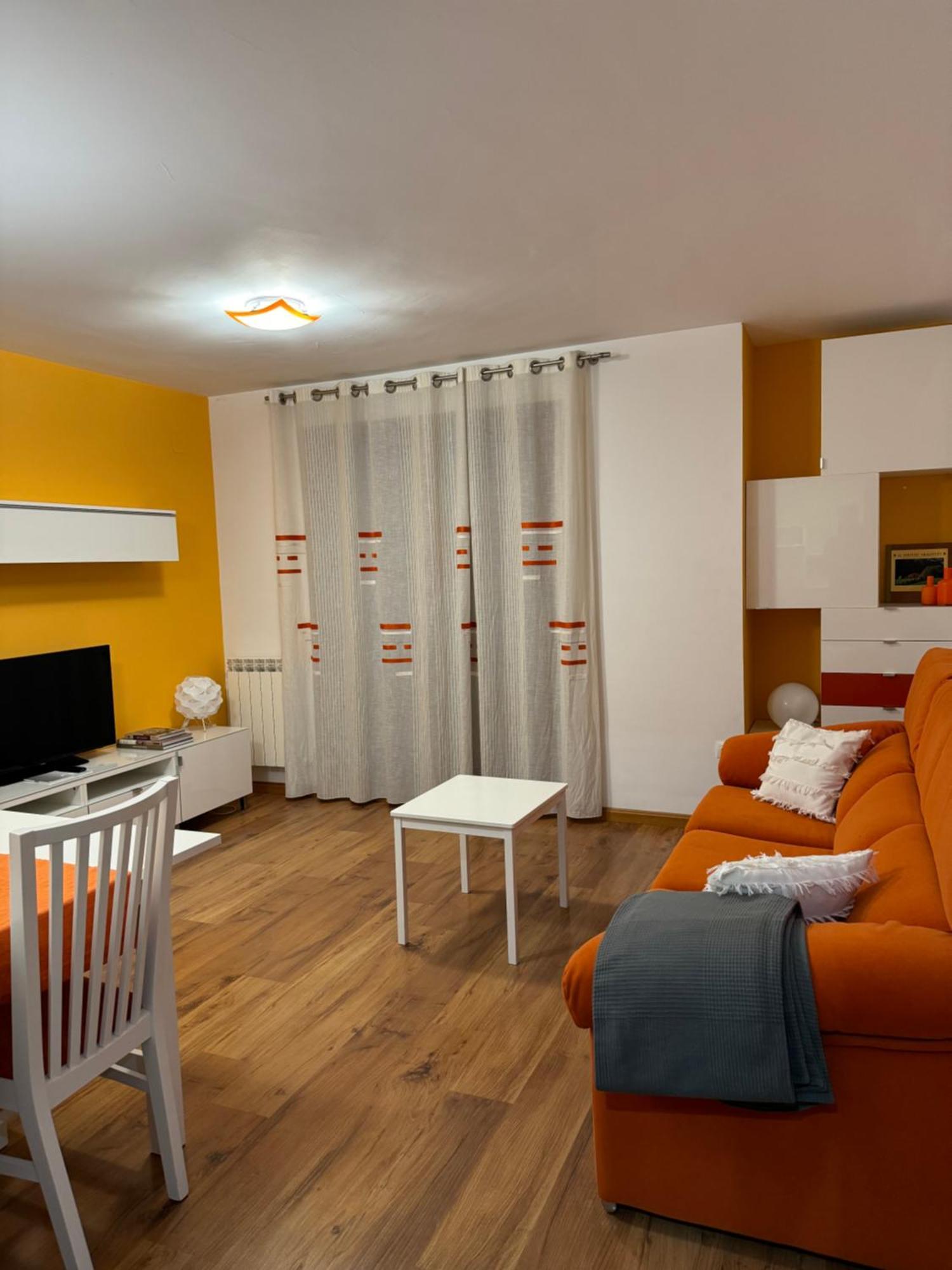 Apartamento La Boira Broto Exteriör bild